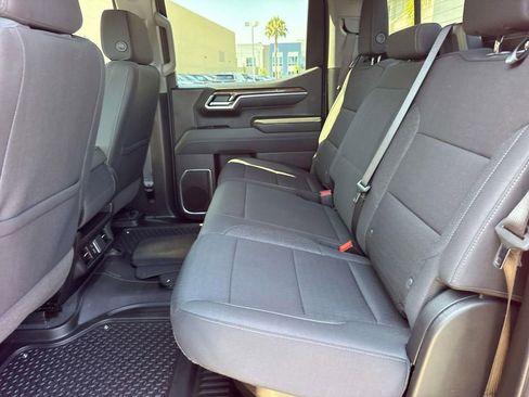 Used 2025 Chevrolet Silverado 1500 LT w/ Safety Package RWD image 11