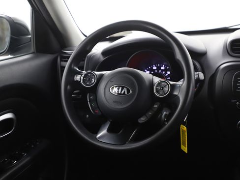 Used 2017 Kia Soul w/ Convenience Package image 14
