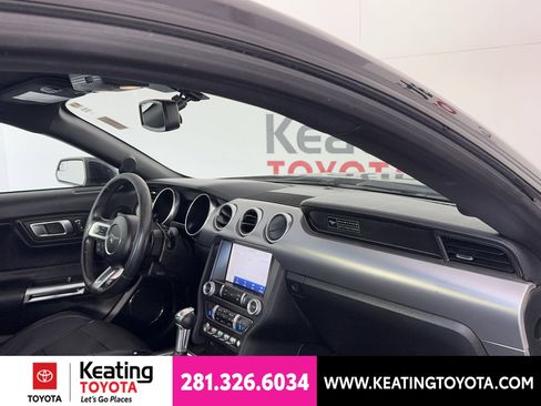 Used 2020 Ford Mustang GT Premium w/ Black Accent Package RWD image 17