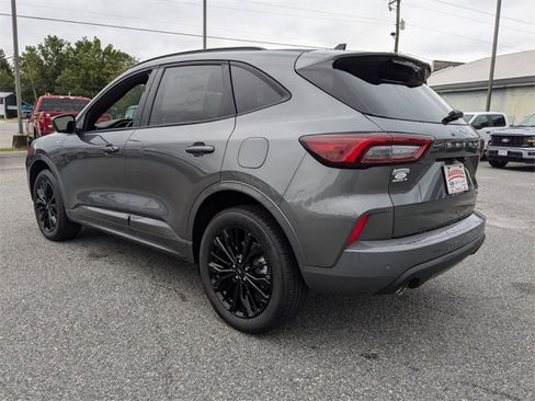 Used 2024 Ford Escape ST-Line Elite image 6