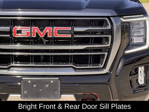 Used 2022 GMC Yukon AT4 image 11