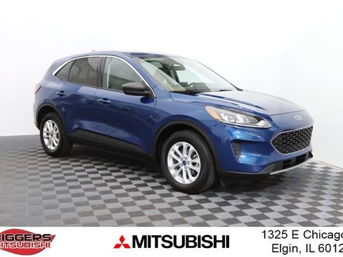 Used 2022 Ford Escape SE w/ Convenience Package AWD/4WD image 1