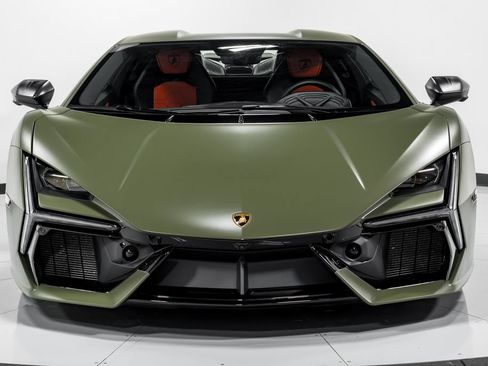 Used 2024 Lamborghini Revuelto AWD/4WD image 8
