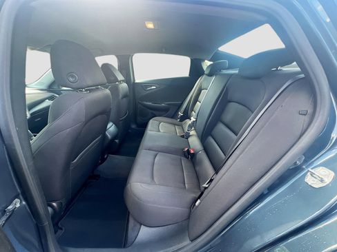 Used 2019 Chevrolet Malibu LS image 25