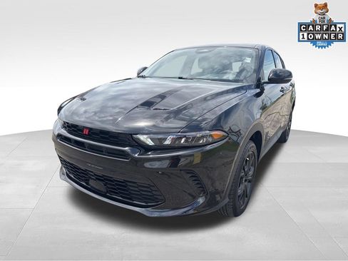 Used 2024 Dodge Hornet GT w/ GT Blacktop Package AWD/4WD image 8