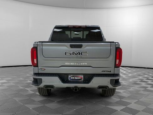 Used 2021 GMC Sierra 1500 AT4 w/ AT4 Premium Package AWD/4WD image 4