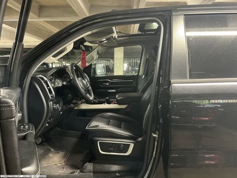 Used 2022 RAM 1500 Laramie w/ Laramie Southwest Edition RWD image 8