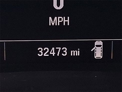 Used 2024 Chevrolet Equinox LS w/ Midnight Edition image 19