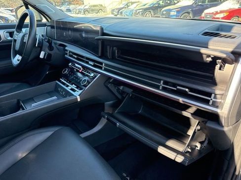 Used 2024 Hyundai Santa Fe Limited image 28