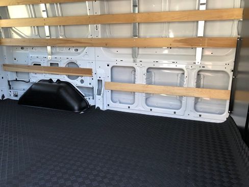 Used 2025 Ford Transit 250 Low Roof w/ Exterior Upgrade Package RWD image 24