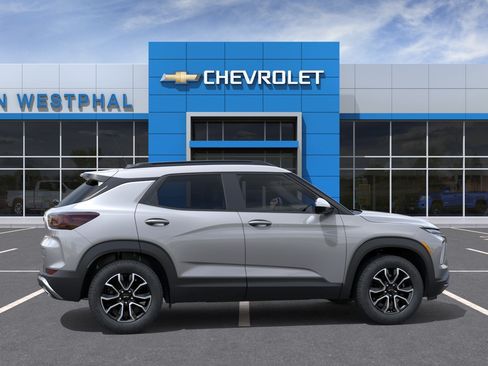 New 2026 Chevrolet TrailBlazer ACTIV w/ Driver Confidence Package FWD image 5