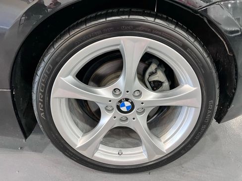 Used 2012 BMW Z4 sDrive28i w/ Sport Pkg image 23