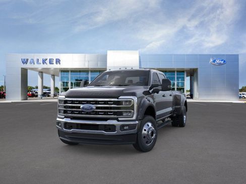 New 2026 Ford F450 XLT w/ XLT Premium Package AWD/4WD image 2