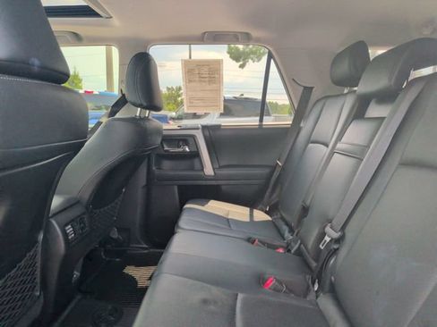 Used 2024 Toyota 4Runner Limited AWD/4WD image 32