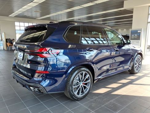New 2026 BMW X5 M60i AWD/4WD image 8