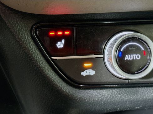 Used 2026 Honda HR-V EX-L image 21