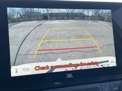 Used 2024 Toyota Grand Highlander Limited image 21