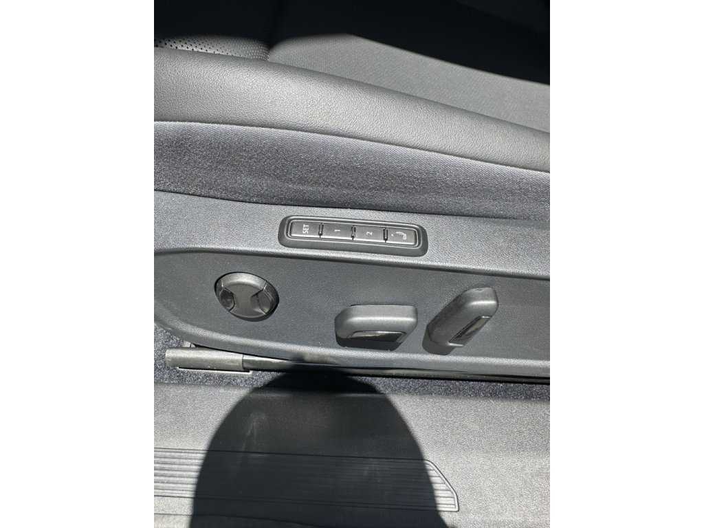 Used 2023 Volkswagen ID.4 S RWD image 31