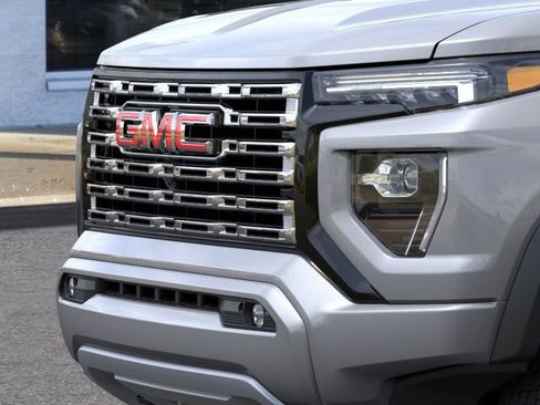 New 2026 GMC Canyon Denali AWD/4WD image 13