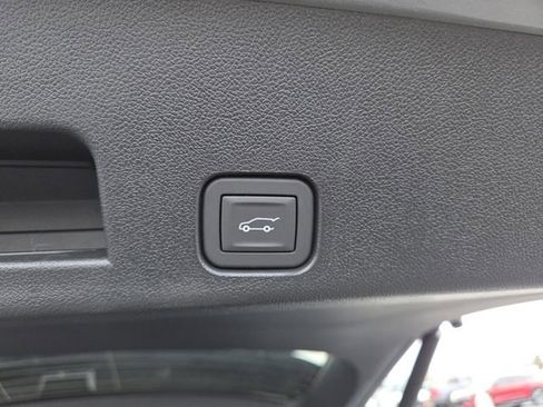 New 2026 Chevrolet Traverse LT w/ Driver Confidence Package image 16