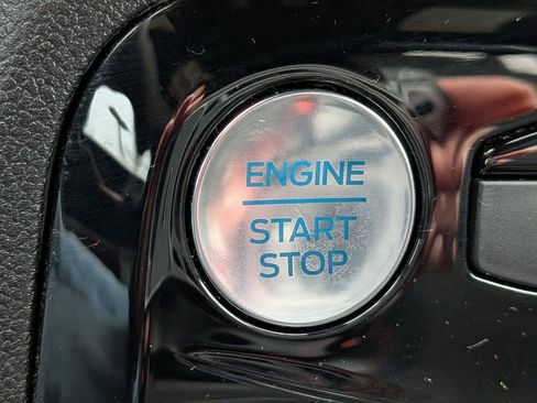 Certified 2023 Ford Escape ST-Line w/ Tech Pack #1 image 32