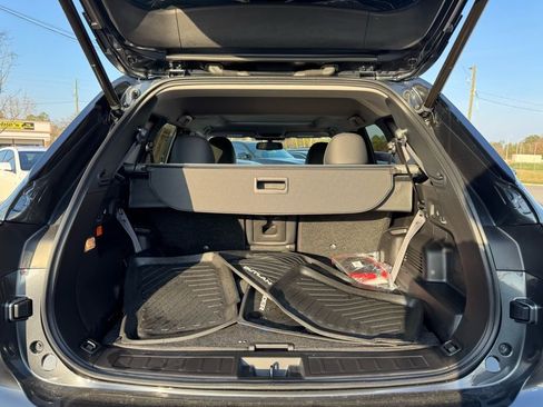 Used 2025 Mitsubishi Outlander SE image 36