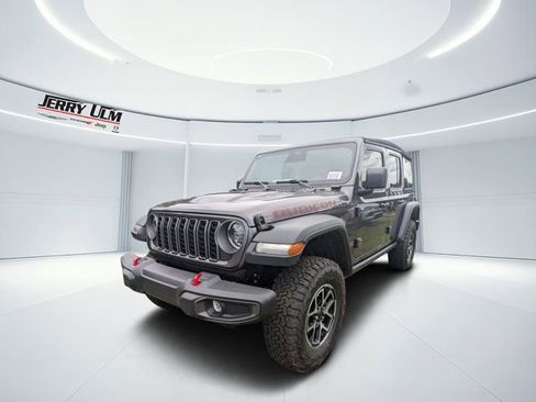 New 2025 Jeep Wrangler Unlimited Rubicon image 6