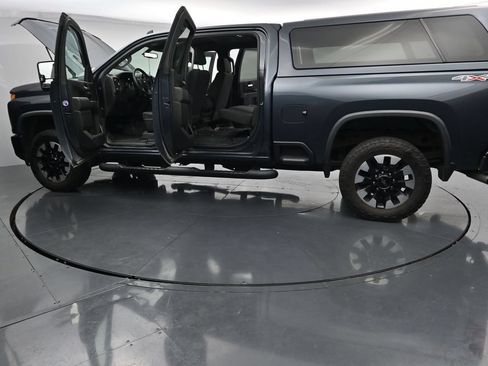 Used 2020 Chevrolet Silverado 2500 Custom w/ Custom Value Package AWD/4WD image 28