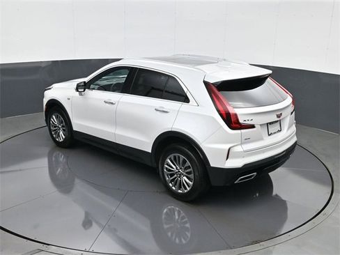 Used 2025 Cadillac XT4 Premium Luxury w/ Technology Package image 19