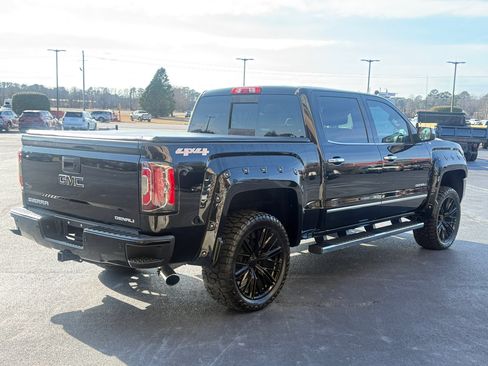 Used 2018 GMC Sierra 1500 Denali image 5