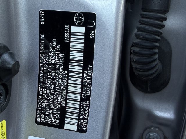 Used 2018 Toyota C-HR XLE FWD image 27