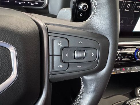 Certified 2025 GMC Sierra 1500 Denali Ultimate AWD/4WD image 18