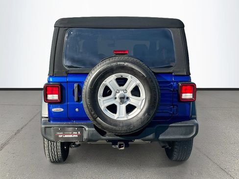 Used 2018 Jeep Wrangler Sport AWD/4WD image 6