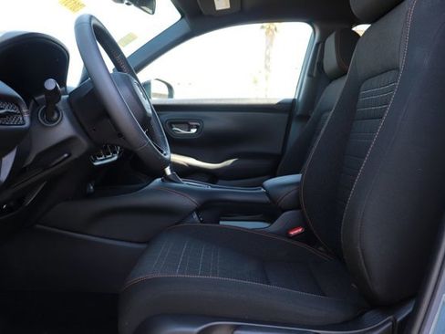 Used 2024 Honda HR-V Sport image 12