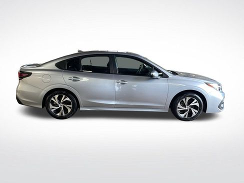 Used 2025 Subaru Legacy Premium AWD/4WD image 7