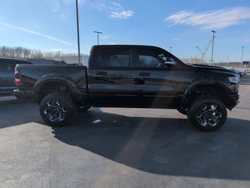Used 2020 RAM 1500 Limited w/ Black Appearance Package image 6
