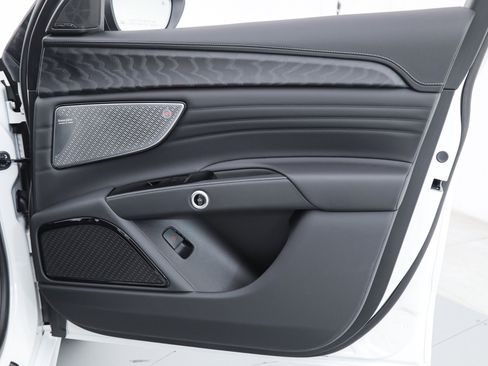 New 2026 Maserati Grecale Modena AWD/4WD image 9