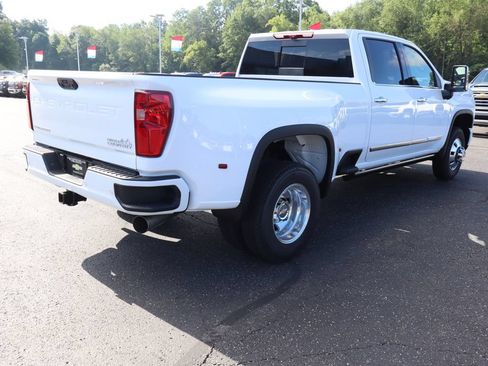 New 2026 Chevrolet Silverado 3500 High Country w/ Technology Package AWD/4WD image 25