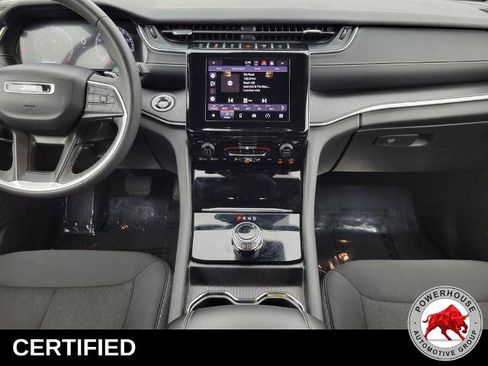 Used 2024 Jeep Grand Cherokee L Laredo RWD image 22
