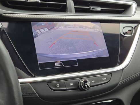 Used 2022 Buick Encore GX Essence w/ Experience Buick Package image 34