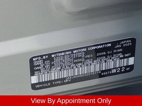Used 2025 Mitsubishi Outlander SE AWD/4WD image 37