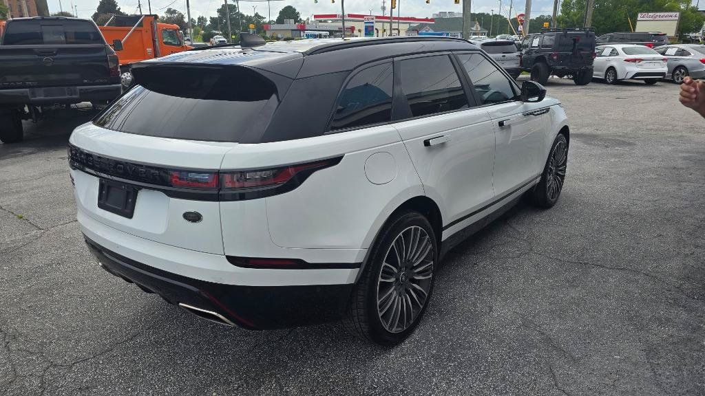 Used 2019 Land Rover Range Rover Velar R-Dynamic SE AWD/4WD image 4