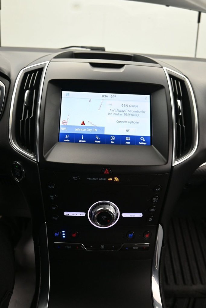Used 2020 Ford Edge Titanium w/ Equipment Group 301A FWD image 23