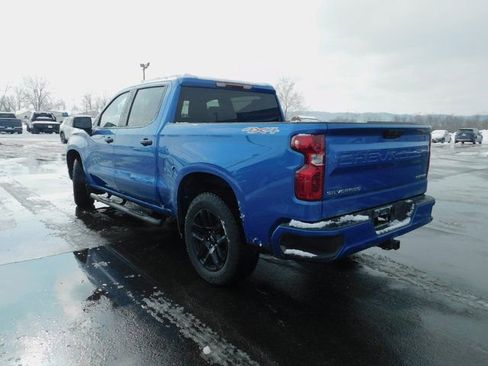 Used 2024 Chevrolet Silverado 1500 Custom w/ Turbomax Blackout Package AWD/4WD image 30