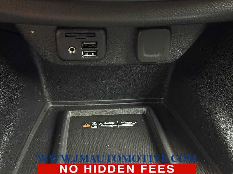 Used 2022 Chevrolet Traverse Premier AWD/4WD image 44