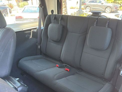 Used 2018 Jeep Wrangler Sport AWD/4WD image 15
