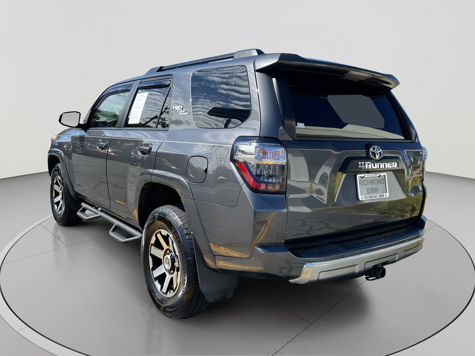Used 2021 Toyota 4Runner TRD Off-Road Premium w/ Moonroof Package AWD/4WD image 3