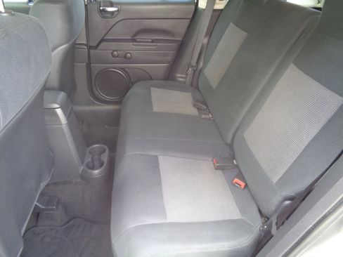 Used 2012 Jeep Patriot Sport image 10