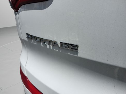 Used 2015 Kia Sportage LX AWD/4WD image 26