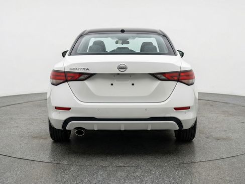 Used 2025 Nissan Sentra SV image 7